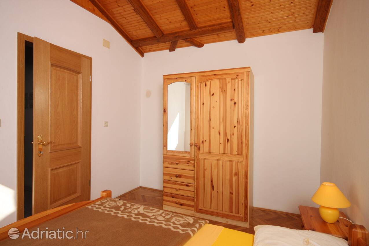 A-6260-c - Private accommodation - Apartments and rooms with parking space Vodice