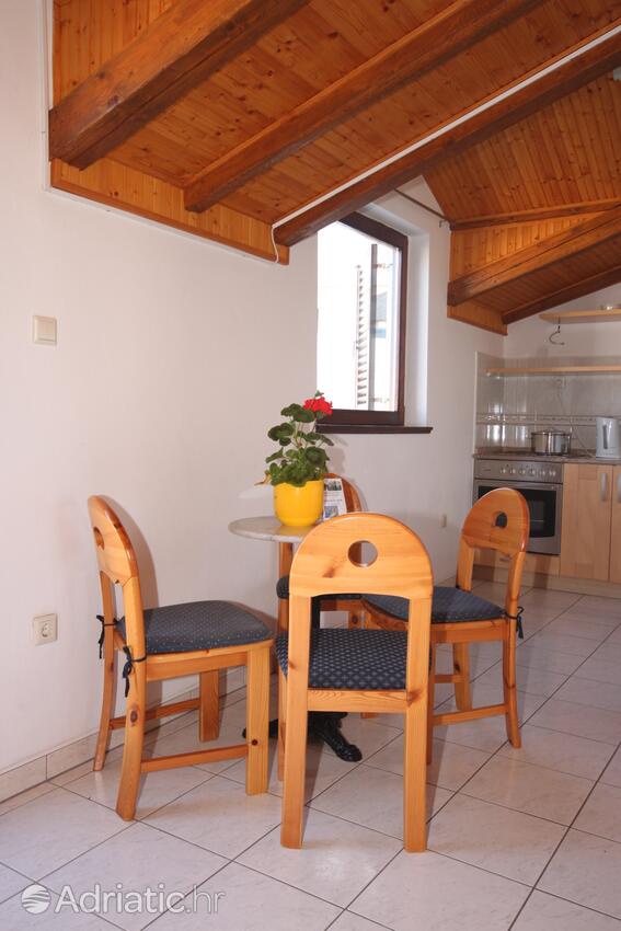 A-6260-c - Private accommodation - Apartments and rooms with parking space Vodice