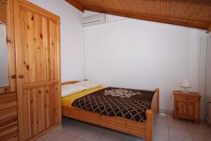 Enosobni apartma Vodice (A-6260-c)