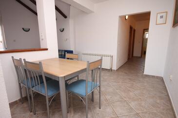 Apartments with balcony Vodice, North Dalmatia