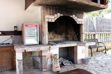 Apartments with balcony Vodice, North Dalmatia