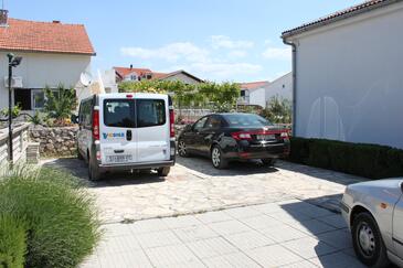 Apartments with balcony Vodice, North Dalmatia