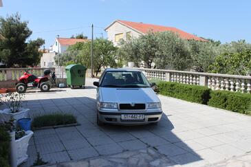 Apartments with balcony Vodice, North Dalmatia