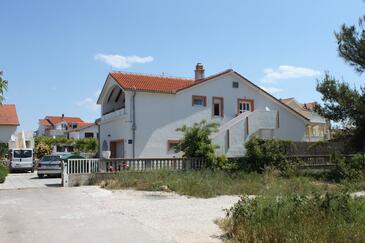 Apartments with balcony Vodice, North Dalmatia