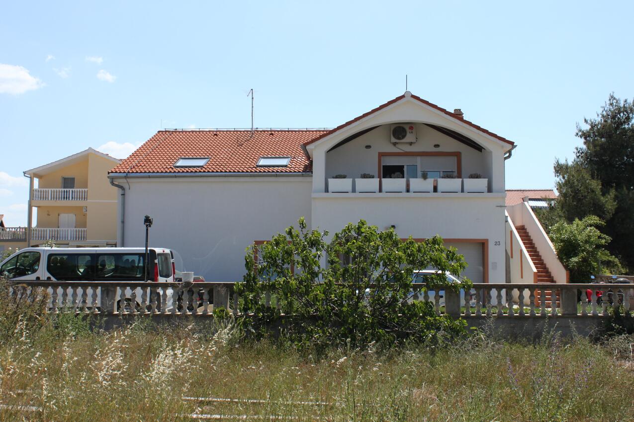 Apartments with balcony Vodice, North Dalmatia