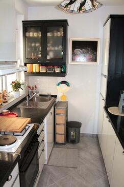 Apartments with parking space Vodice - 6271