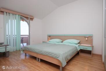Apartments by the sea Jakišnica, Pag - 6274