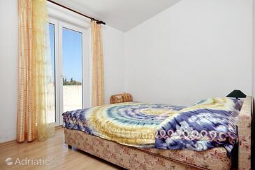 Апартаменти з паркуванням Піровац - Pirovac, Шібенік - Šibenik - 6276