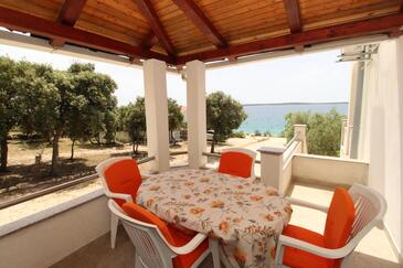 Enosobni apartma Mandre Enosobni apartma Mandre, Pag (A-6284-a(