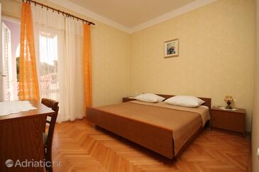 Apartmani uz more Jakišnica, Pag - 6285