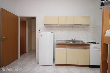 Apartmani uz more Jakišnica, Pag - 6285