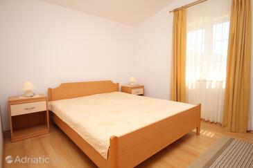 Apartments with parking space Pag - 6291