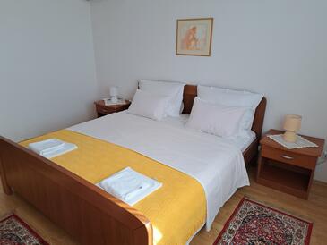 Apartments with parking space Povljana, Pag - 6296