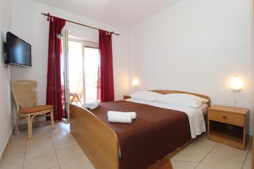 Appartements et chambres avec parking Mandre, Pag - 6309