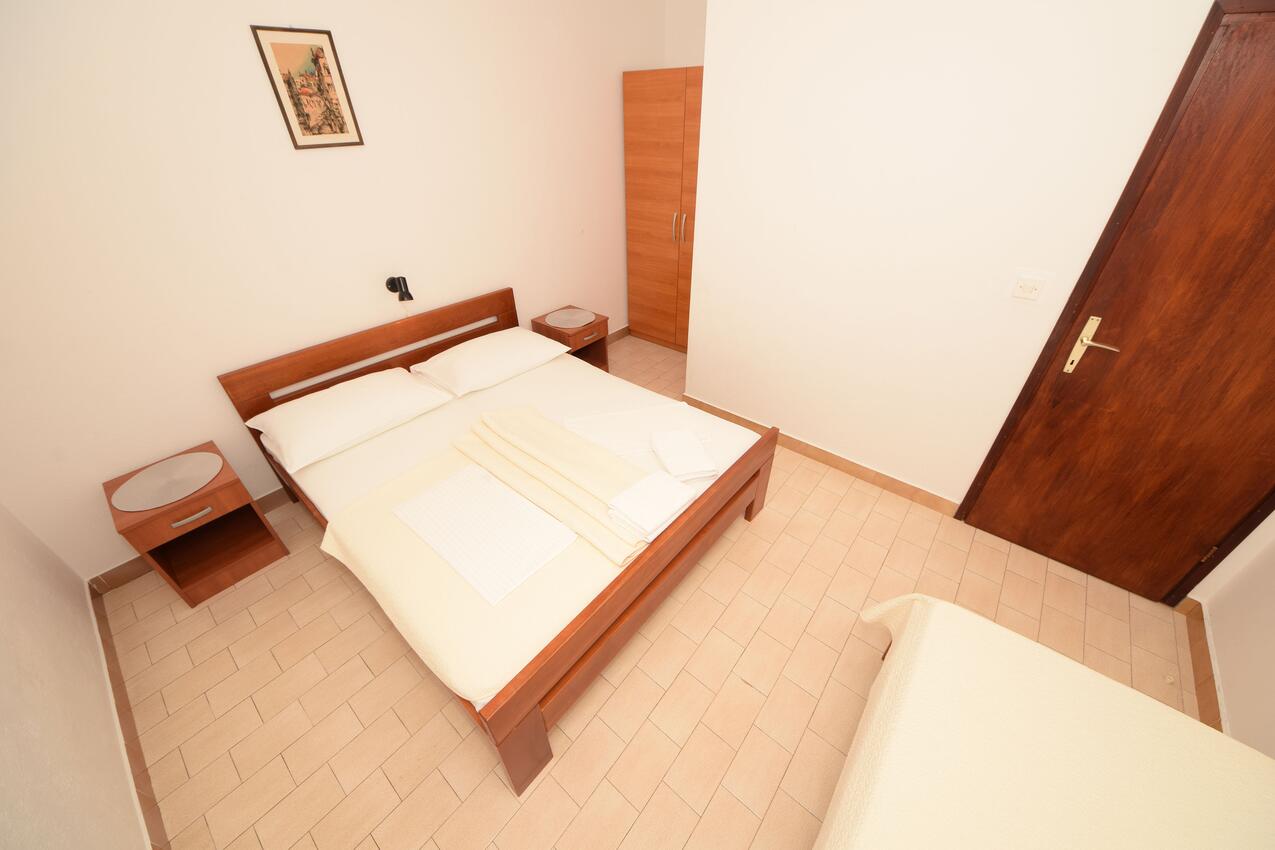 A-631-a - Private accommodation - Apartments by the sea Podobuče, Pelješac