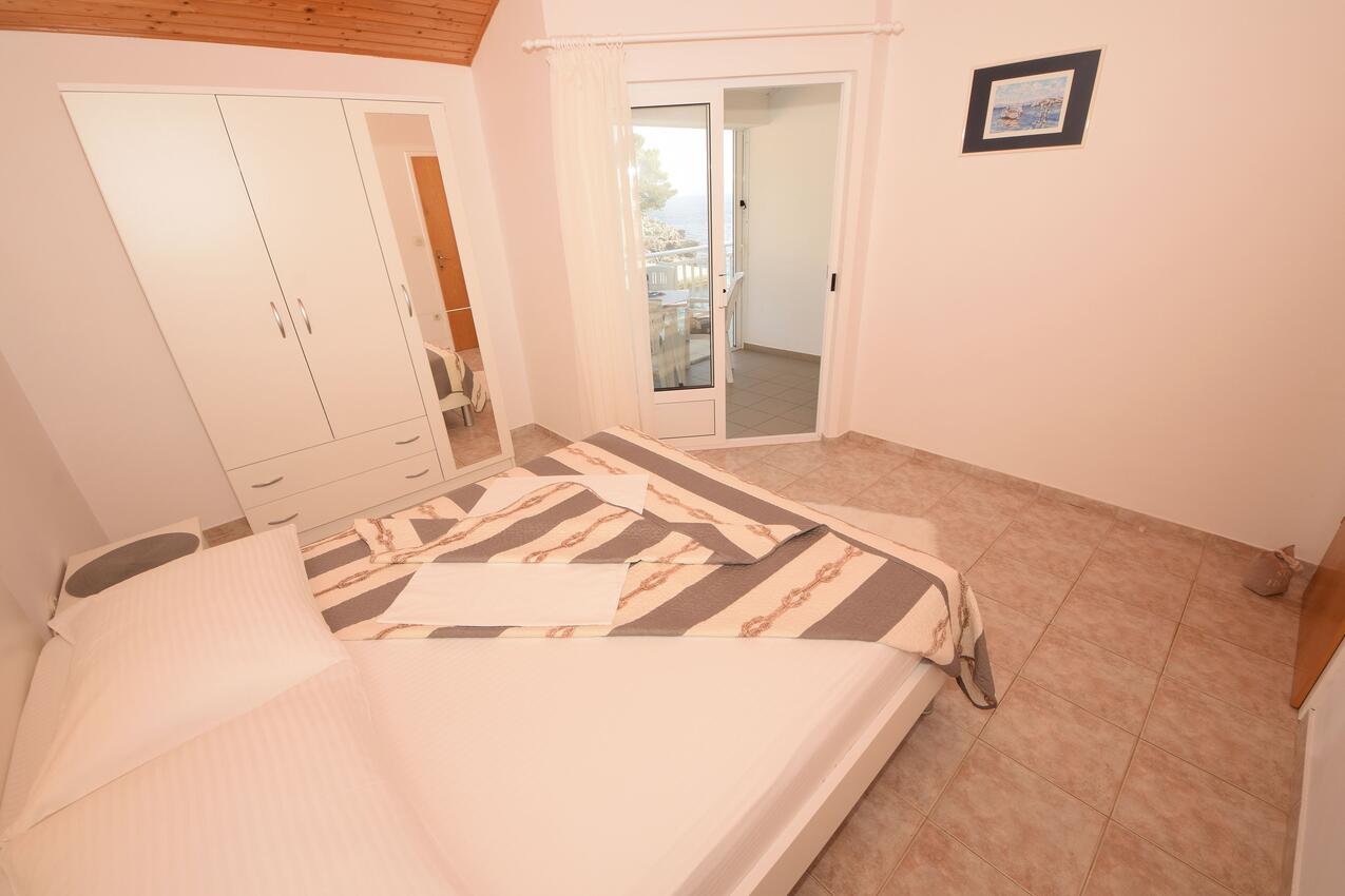 A-631-c - Private accommodation - Apartments by the sea Podobuče, Pelješac