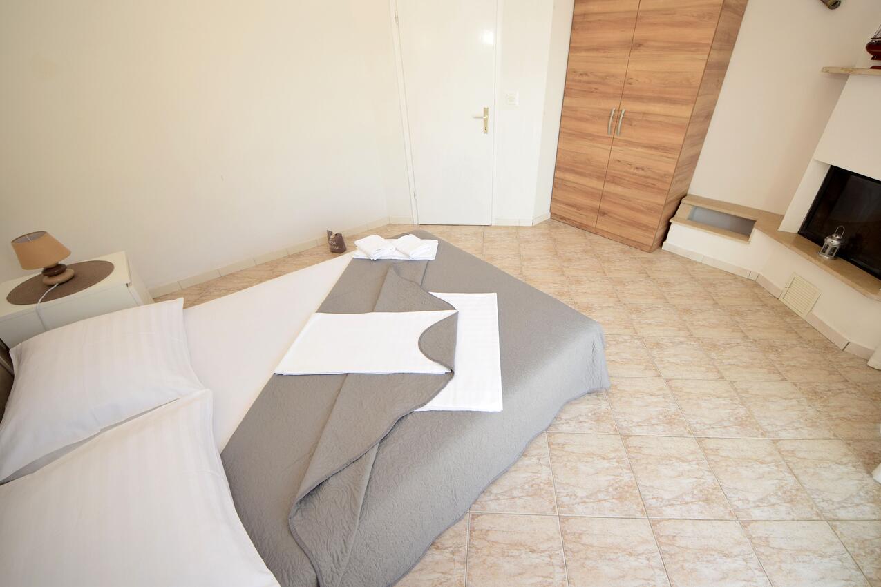 A-631-d - Private accommodation - Apartments by the sea Podobuče, Pelješac