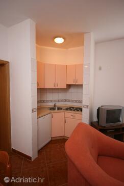 Apartamente şi camere lângă mare Pag - 6311