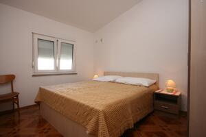 Room Pag (S-6311-b)
