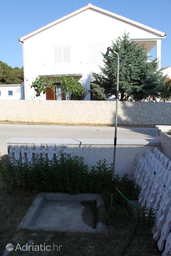 Appartamenti con parcheggio Pogliana - Povljana, Pago - Pag - 6315