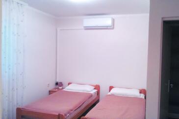 Apartments by the sea Stara Novalja, Pag - 6319