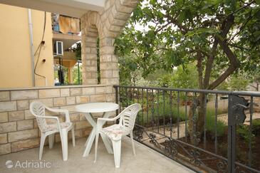 Apartments with parking space Vodice - 6321