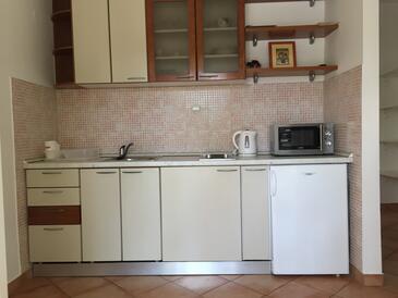 Apartments with parking space Vodice - 6321