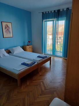 Apartmány s parkovištěm Pag - 6325