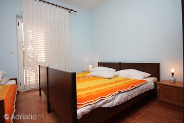 Apartamentos con parking Sukosan, Zadar - 6332