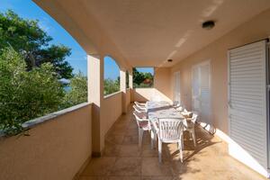 Four-room apartment Stara Novalja Four-room apartment Stara Novalja, Pag (A-6340-a)