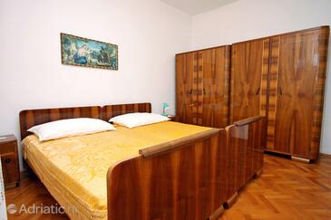 Apartmani uz more Metajna, Pag - 6351