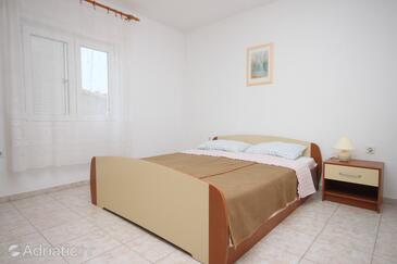 Apartmaji ob morju Metajna, Pag - 6352