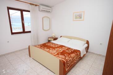 Apartmaji ob morju Metajna, Pag - 6352