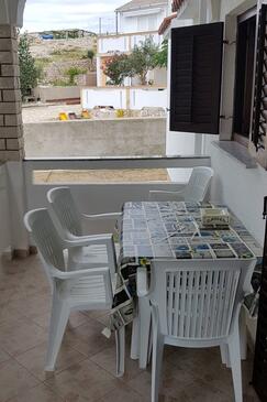 Apartmani uz more Kustići, Pag - 6353