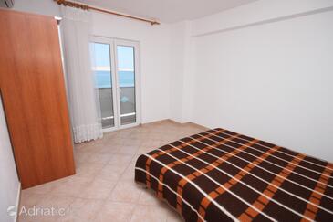 Apartments by the sea Kustići (Pag) - 6354
