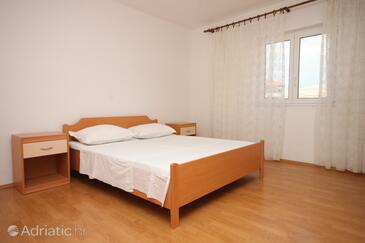 Apartments by the sea Kustići, Pag - 6355