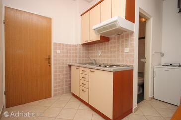 Lejligheder og værelser med parkering Zubovici, Pag - 6357