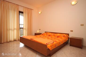 Апартаменты у моря Видаличи - Vidalići, Паг - Pag - 6359