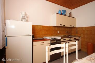 Apartamente cu parcare Metajna, Pag - 6370