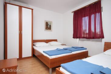 Apartments by the sea Metajna, Pag - 6379