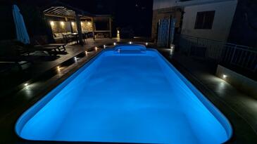 Ferienwohnungen am Meer mit Pool Pag - 6384