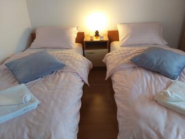 Family-friendly apartments with swimming pool Metajna, Pag - 6389