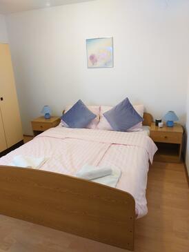 Family-friendly apartments with swimming pool Metajna, Pag - 6389