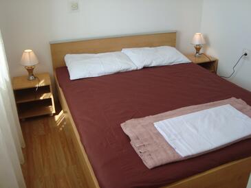 Apartmani s parkingom Kustići, Pag - 6392