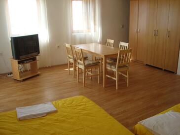 Apartments with parking space Kustići (Pag) - 6392