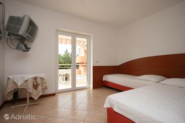 Lejlighedens parkeringsplads Novalja, Pag - 6398