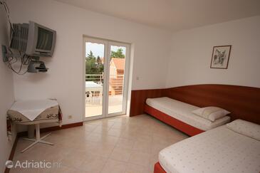 Apartmani s parkingom Novalja, Pag - 6398