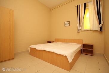 Apartmaji s parkingom Novalja, Pag - 6399