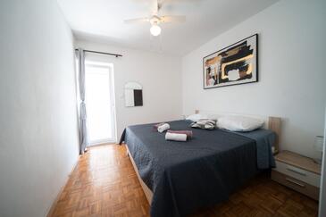 Apartments by the sea Sukošan, Zadar - 6402