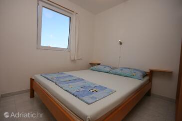 Apartments with parking space Mandre, Pag - 6405